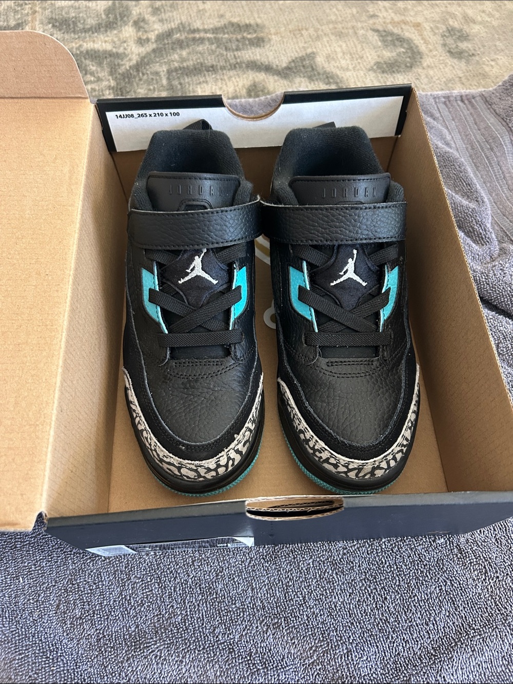 Jordan Kids' Spizike Black & Teal Low-Top Basketball Sneakers